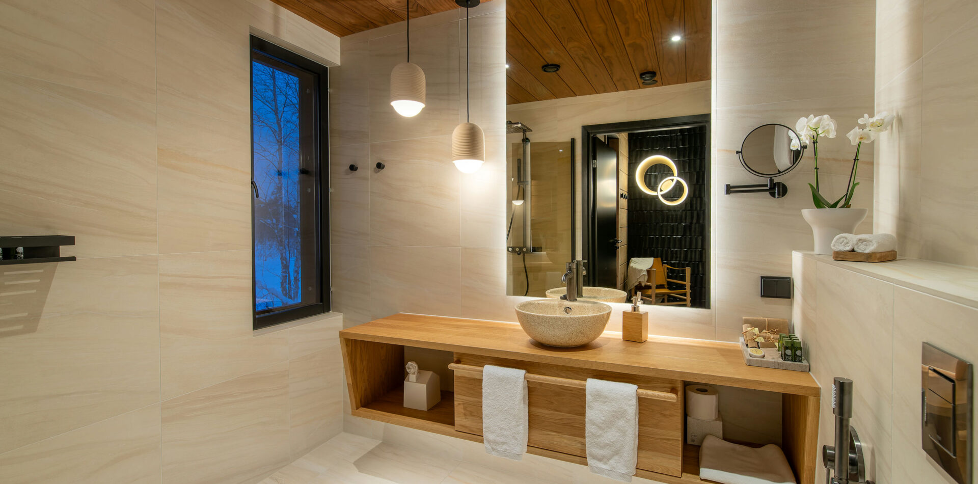 Hidden Arctic Cloud (3)_5MB