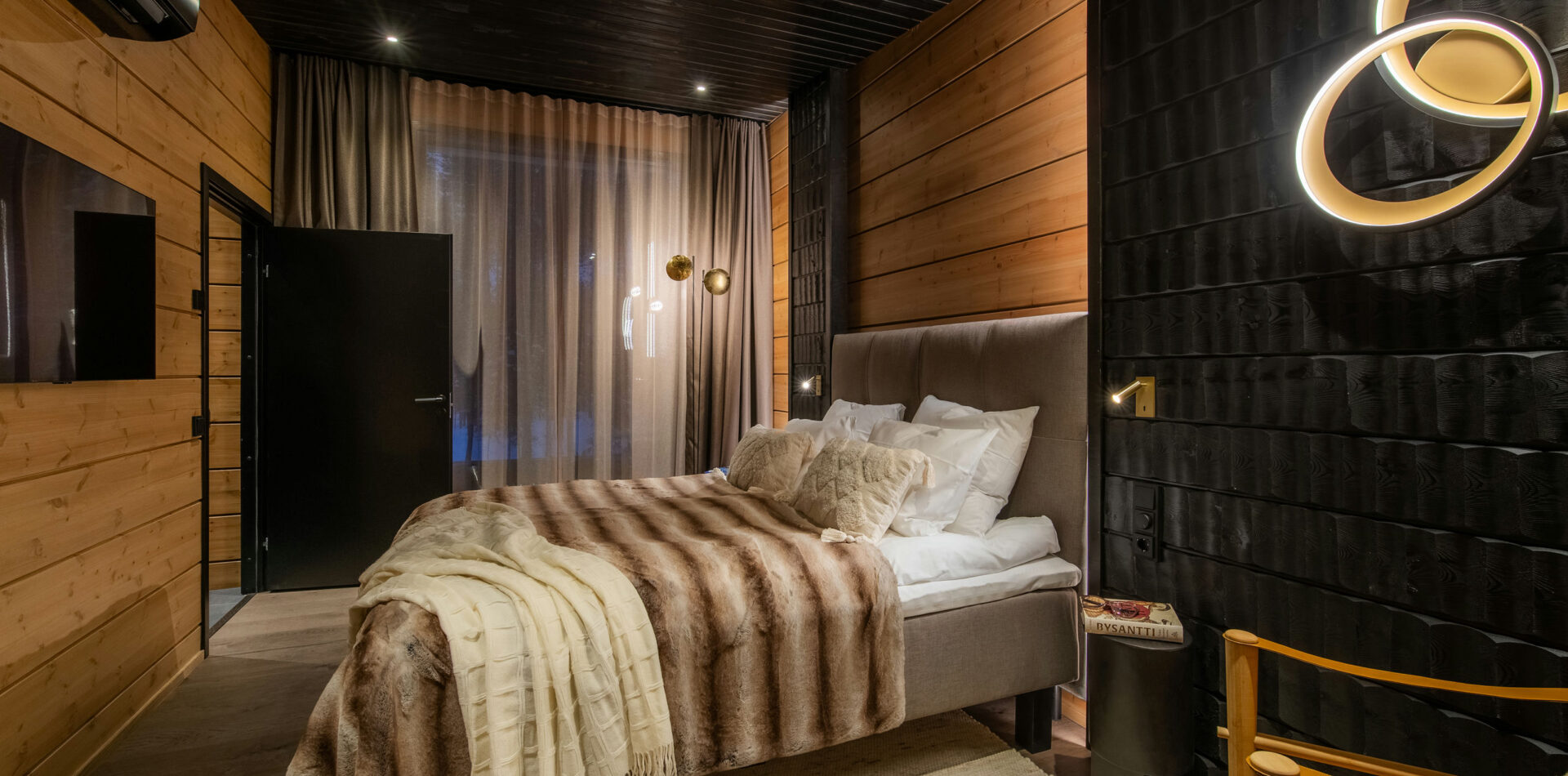 Hidden Arctic Cloud (7)_5MB