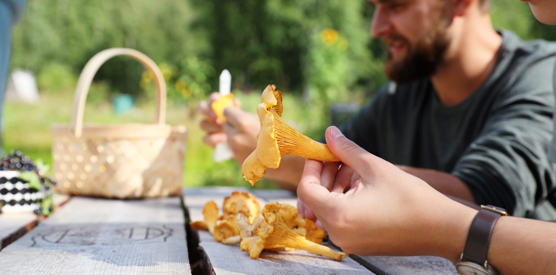 Forage for delicacies (5)